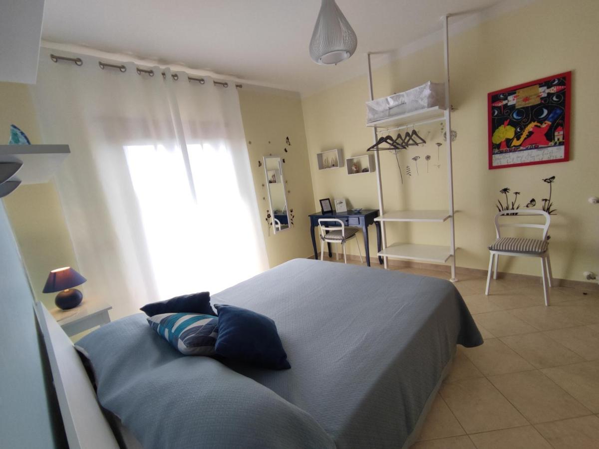 Il Giardino Delle Zagare Bed & Breakfast ฟอนดี ภายนอก รูปภาพ