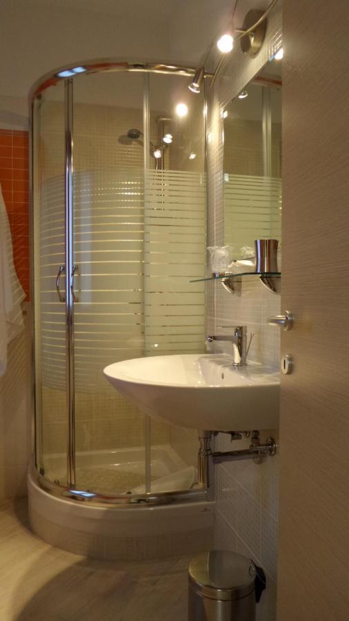 Il Giardino Delle Zagare Bed & Breakfast ฟอนดี ภายนอก รูปภาพ