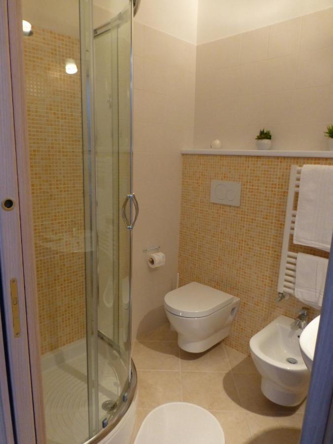 Il Giardino Delle Zagare Bed & Breakfast ฟอนดี ภายนอก รูปภาพ