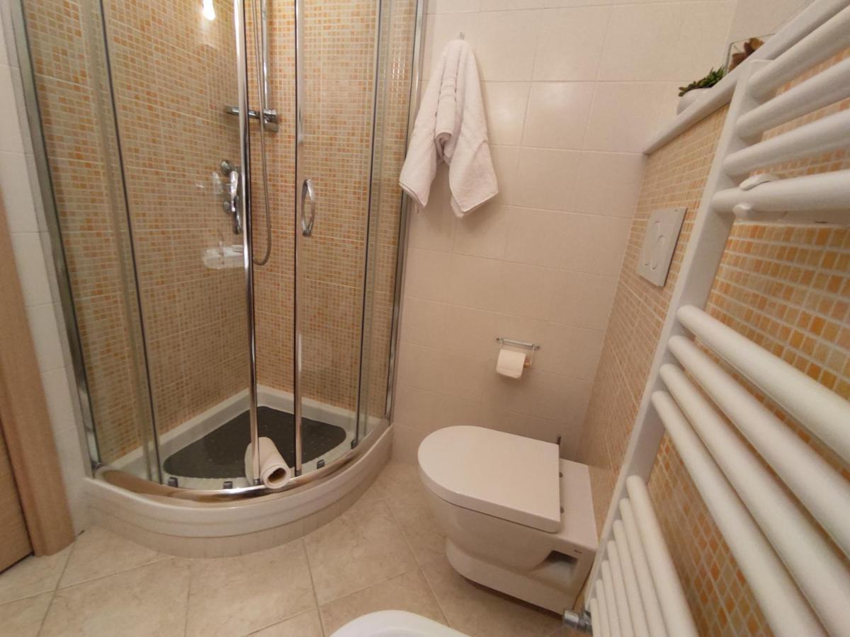 Il Giardino Delle Zagare Bed & Breakfast ฟอนดี ภายนอก รูปภาพ